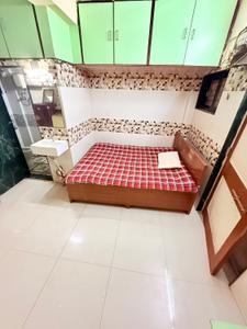 Bedroom Image of 247 Sq.ft 1 RK Apartment / Flat for rent in Sai Darshan CHS, Andheri East Mumbai for Rs. 25000