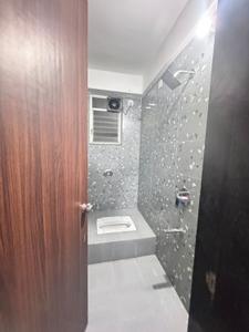 Bathroom Image of 675 Sq.ft 1 BHK Apartment / Flat for rent in Infinity Planet C and D Wing, Moshi Pune for Rs. 15000