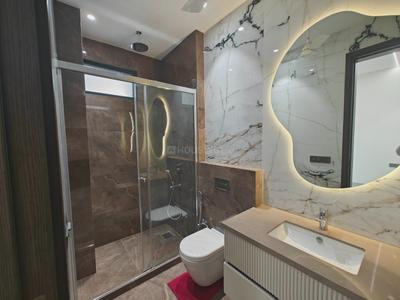 Image of 2250 Sq.ft 4 BHK Builder Floor for sale in Preet Vihar, New Delhi for Rs. 54999999