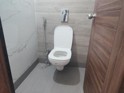 Bathroom Image of 600 Sq.ft 1 BHK Apartment / Flat for rent in Megapolis Saffron A10 To A14, Hinjawadi Phase 3 Pune for Rs. 22000