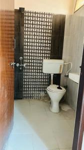 Bathroom Image of 886 Sq.ft 2 BHK Apartment / Flat for sale in Rajendra Nagar Indore for Rs. 3250000
