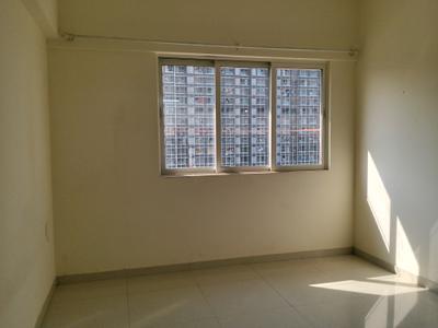 Bedroom Image of 650 Sq.ft 2 BHK Apartment / Flat for sale in Omkar Signet, Malad East Mumbai for Rs. 15000000