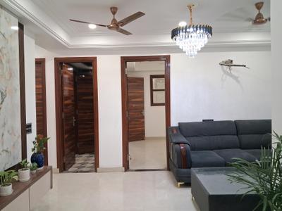 Living Room Image of 1750 Sq.ft 4 BHK Apartment / Flat for sale in JMD Siddhi Vinayak, Sector 73 Noida for Rs. 8300000