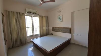 Bedroom Image of 1850 Sq.ft 3 BHK Apartment / Flat for rent in Adani The Meadows, Shantigram Ahmedabad for Rs. 45000