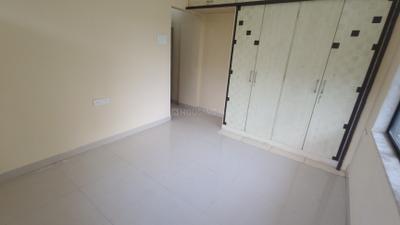 Bedroom Image of 775 Sq.ft 2 BHK Apartment / Flat for rent in Evershine Millennium Paradise, Kandivali East Mumbai for Rs. 55000