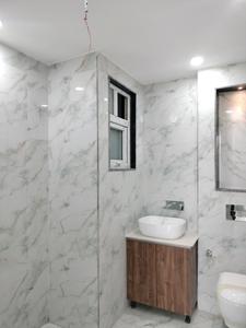 Common Bathroom Image of 1557 Sq.ft 3 BHK Builder Floor for sale in BPTP District 4, Sector 84 Faridabad for Rs. 17000000
