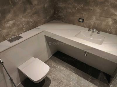 Image of 2600 Sq.ft 4 BHK Apartment / Flat for sale in Prabhadevi, Mumbai for Rs. 122500000