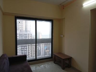 Living Room Image of 409 Sq.ft 1 BHK Apartment / Flat for rent in Lower Parel Mumbai for Rs. 41000