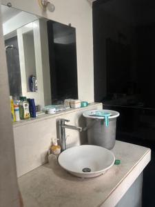 Bathroom Image of 1200 Sq.ft 3 BHK Apartment / Flat for sale in Lodha Luxuria, Thane West Thane for Rs. 25000000