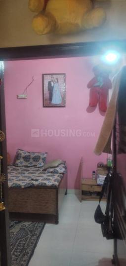 Bedroom Image of 400 Sq.ft 1 BHK Apartment / Flat for rent in Shahdara New Delhi for Rs. 6500