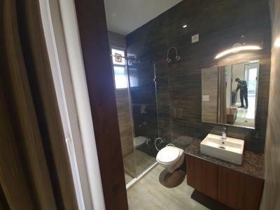 Bathroom Image of 1721 Sq.ft 3 BHK Apartment / Flat for sale in Motiaz Blue Ridge, Sanauli Zirakpur for Rs. 11500000