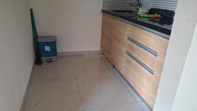 Kitchen Image of 650 Sq.ft 2 BHK Apartment / Flat for sale in Omkar Signet, Malad East Mumbai for Rs. 17000000