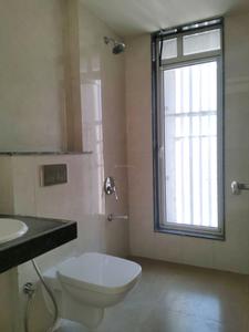 Common Bathroom Image of 1100 Sq.ft 3 BHK Apartment / Flat for sale in Sheth Montana Phase 1, Mulund West Mumbai for Rs. 32400000