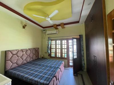 Bedroom Image of 1000 Sq.ft 2 BHK Independent House for rent in Gumaniwala Rishikesh for Rs. 13500