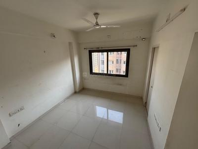 Bedroom Image of 1500 Sq.ft 3 BHK Apartment / Flat for sale in Shivam Pearl 79, Shilaj Ahmedabad for Rs. 8000000