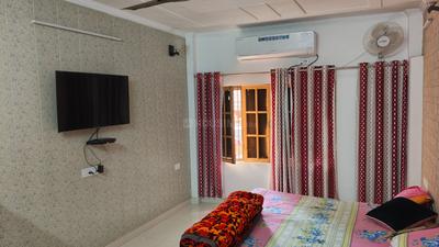 Bedroom Image of 2000 Sq.ft 4 BHK Independent House for sale in Madiyava Lucknow for Rs. 8000000