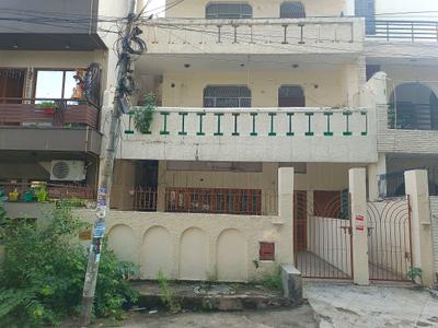 Image of 160 Sq.ft Residential Plot / Land for sale in Vikaspuri, New Delhi for Rs. 112500000