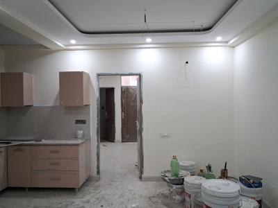 Living Room Image of 980 Sq.ft 2 BHK Apartment / Flat for sale in GCM Gomati Apartment, Sector 49 Noida for Rs. 3900000