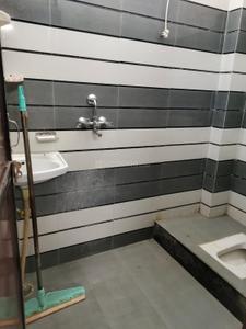 Bathroom Image of 1042 Sq.ft 2 BHK Duplex for rent in Jhotwara Jaipur for Rs. 10000