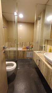 Bathroom Image of 1630 Sq.ft 3 BHK Apartment / Flat for sale in Lodha Dioro, Sion Mumbai for Rs. 51000000