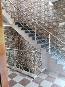 Staircase Image of 1100 Sq.ft 2 BHK Independent House for rent in Avadi Chennai for Rs. 23000
