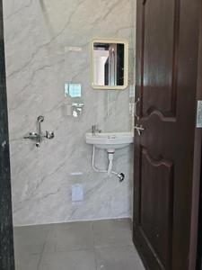 Common Bathroom Image of 450 Sq.ft 1 RK Apartment / Flat for rent in Lohegaon Pune for Rs. 13000