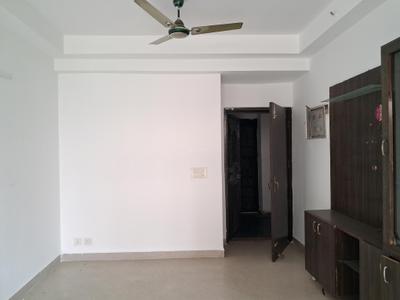 Living Room Image of 950 Sq.ft 2 BHK Apartment / Flat for sale in Amrapali Zodiac, Sector 120 Noida for Rs. 8900000