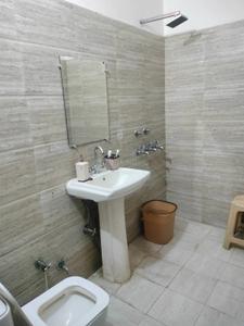 Image of 2400 Sq.ft 4 BHK Villa for sale in Shastri Nagar, Ghaziabad for Rs. 30000000