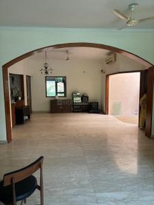 Hall Image of 5000 Sq.ft 4 BHK Builder Floor for rent in South City Floors 1, Sector 41 Gurgaon for Rs. 100000