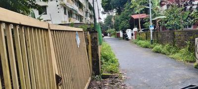 Image of 2175 Sq.ft Residential Plot / Land for sale in Vyttila, Kochi for Rs. 9000000