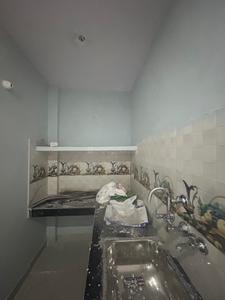 Kitchen Image of 450 Sq.ft 1 BHK Builder Floor for rent in Sector 15 Dwarka New Delhi for Rs. 13000