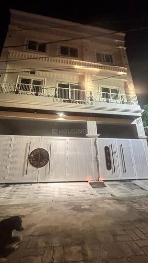 Building  More Images 1