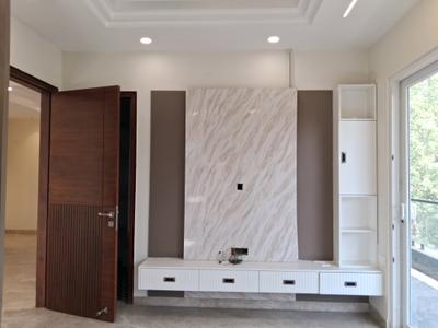 Bedroom Image of 1800 Sq.ft 3 BHK Builder Floor for sale in Paschim Vihar New Delhi for Rs. 35000000