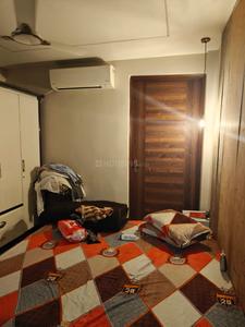 Bedroom Image of 900 Sq.ft 2 BHK Builder Floor for sale in Malviya Nagar New Delhi for Rs. 15000000