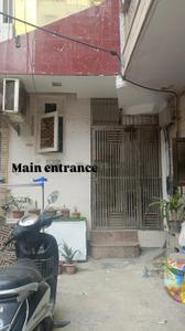 Image of 350 Sq.ft 1 BHK Builder Floor for sale in Sector 4 Rohini, New Delhi for Rs. 3300000