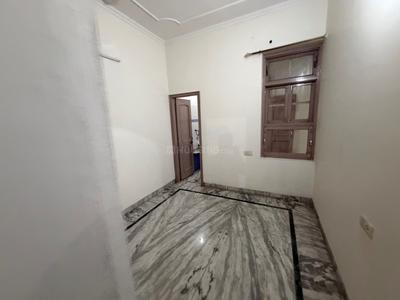 Bedroom Image of 1000 Sq.ft 2 BHK Independent House for rent in Shaheed Bhagat Singh Nagar Ludhiana for Rs. 16000