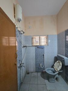 Bathroom Image of 1000 Sq.ft 3 BHK Independent House for rent in Ramamurthy Nagar Bengaluru for Rs. 30000