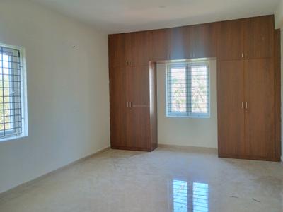 Bedroom Image of 5000 Sq.ft 5 BHK Independent House for sale in Uthandi Chennai for Rs. 52500000