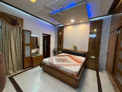 Bedroom Image of 2500 Sq.ft 2.5 BHK Builder Floor for rent in Model Town Ludhiana for Rs. 35000