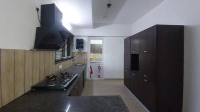 Kitchen Image of 2400 Sq.ft 3 BHK Apartment / Flat for rent in Janta Falcon View, JLPL Industrial Area Mohali for Rs. 70000