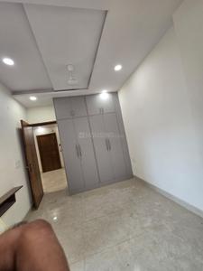 Bedroom Image of 950 Sq.ft 3 BHK Builder Floor for sale in Laxmi Nagar New Delhi for Rs. 13500000