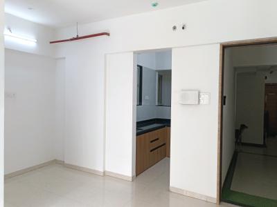 Living Room Image of 1080 Sq.ft 2 BHK Apartment / Flat for rent in Kumar Primavera B6, Wadgaon Sheri Pune for Rs. 33000