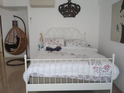 Bedroom Image of 4200 Sq.ft 4 BHK Penthouse for sale in Khar West Mumbai for Rs. 220000000