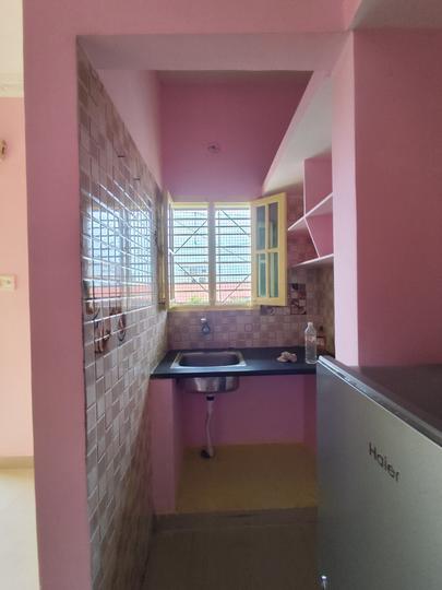 S building Kitchen 1