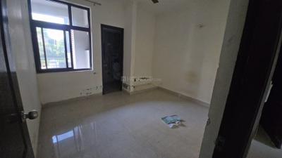 Bedroom Image of 1381 Sq.ft 3 BHK Apartment / Flat for rent in CGEWHO Kendriya Vihar, Phi II Greater Noida for Rs. 20000
