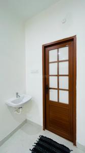 Bathroom Image of 1100 Sq.ft 3 BHK Builder Floor for rent in Sholinganallur Chennai for Rs. 26000