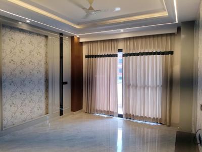 Living Room Image of 2430 Sq.ft 3.5 BHK Builder Floor for sale in Sector 65 Gurgaon for Rs. 32000000