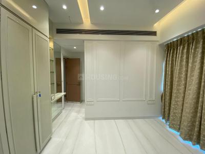 Bedroom Image of 900 Sq.ft 2 BHK Apartment / Flat for rent in Indiabulls Blu, Worli Mumbai for Rs. 350000