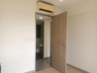 Bedroom Image of 800 Sq.ft 2 BHK Apartment / Flat for rent in Dadar East Mumbai for Rs. 120000