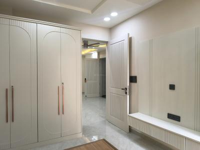 Bedroom Image of 1850 Sq.ft 4 BHK Builder Floor for sale in Indirapuram Ghaziabad for Rs. 25400001